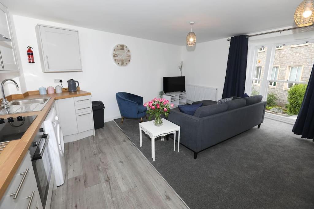 Exmouth - Apartment 1, Strand House - Modern 2 Bedroom Apartment, Perfect Location For Access To Beach & Town Centre - Sleeps 4 Guests - No Parking - Hosted By Rentmyhouse Екстериор снимка