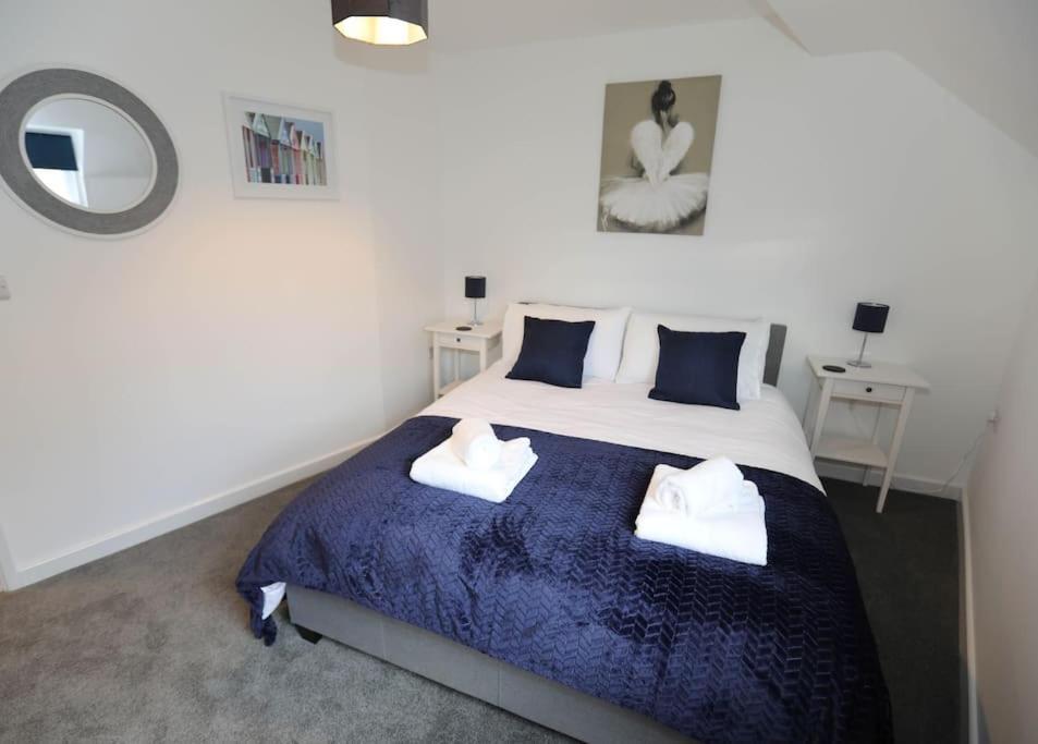 Exmouth - Apartment 1, Strand House - Modern 2 Bedroom Apartment, Perfect Location For Access To Beach & Town Centre - Sleeps 4 Guests - No Parking - Hosted By Rentmyhouse Екстериор снимка